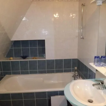 度假居 Maison De Caractere 4 Chambres, Parking, Jardin, Proche Gr400 - Fr-1-742-263 *