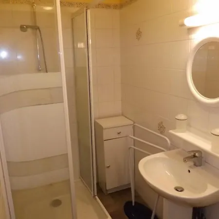 Maison De Caractere 4 Chambres, Parking, Jardin, Proche Gr400 - Fr-1-742-263 * Mandailles-Saint-Julien