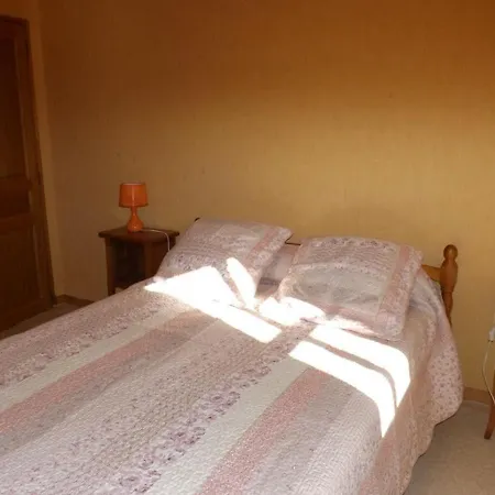 Maison De Caractere 4 Chambres, Parking, Jardin, Proche Gr400 - Fr-1-742-263 度假居 Mandailles-Saint-Julien