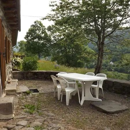Maison De Caractere 4 Chambres, Parking, Jardin, Proche Gr400 - Fr-1-742-263 Mandailles-Saint-Julien